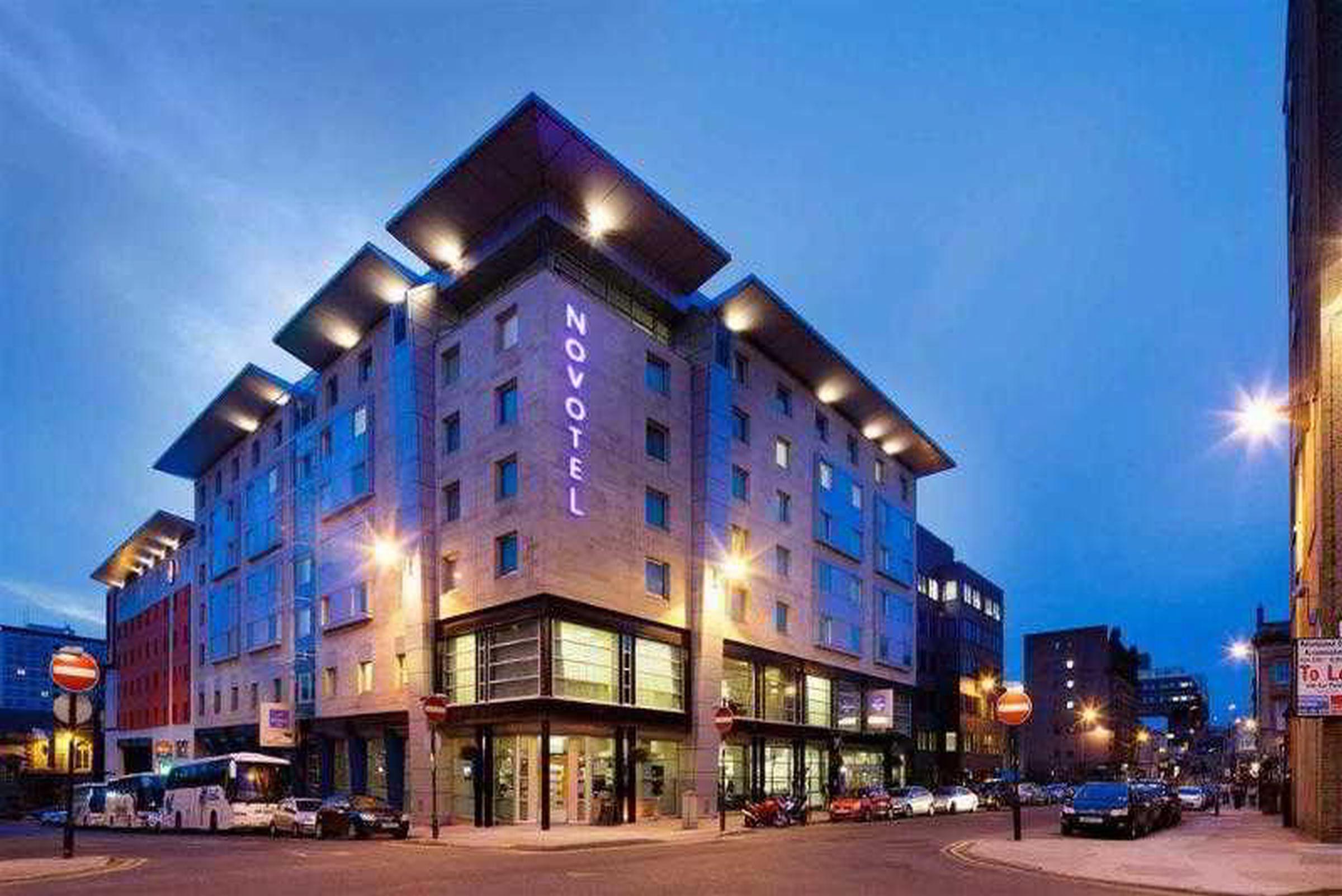 Novotel Glasgow Centre Esterno foto